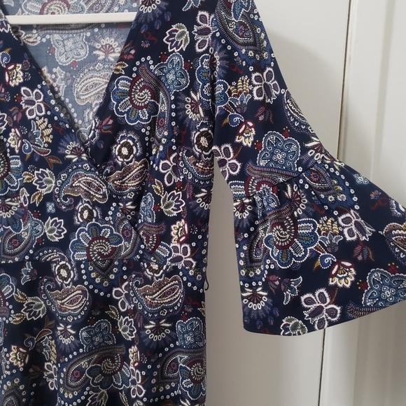 Dress - Picture 2 of 2